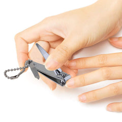 ZALIK nail clippers six-pack top lever shows smooth, controlled clipping