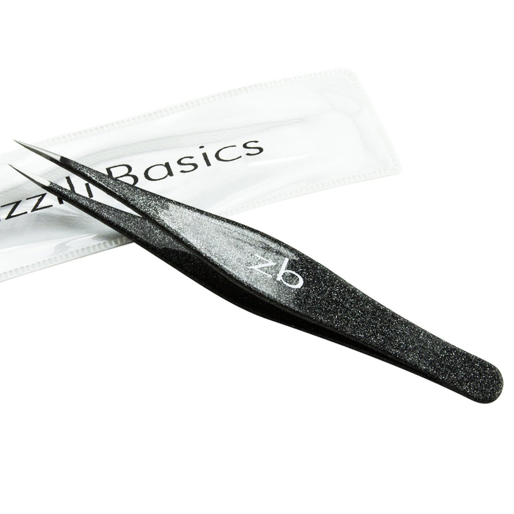 Zizzili Basics ingrown hair tweezers top view for precise safe extraction.