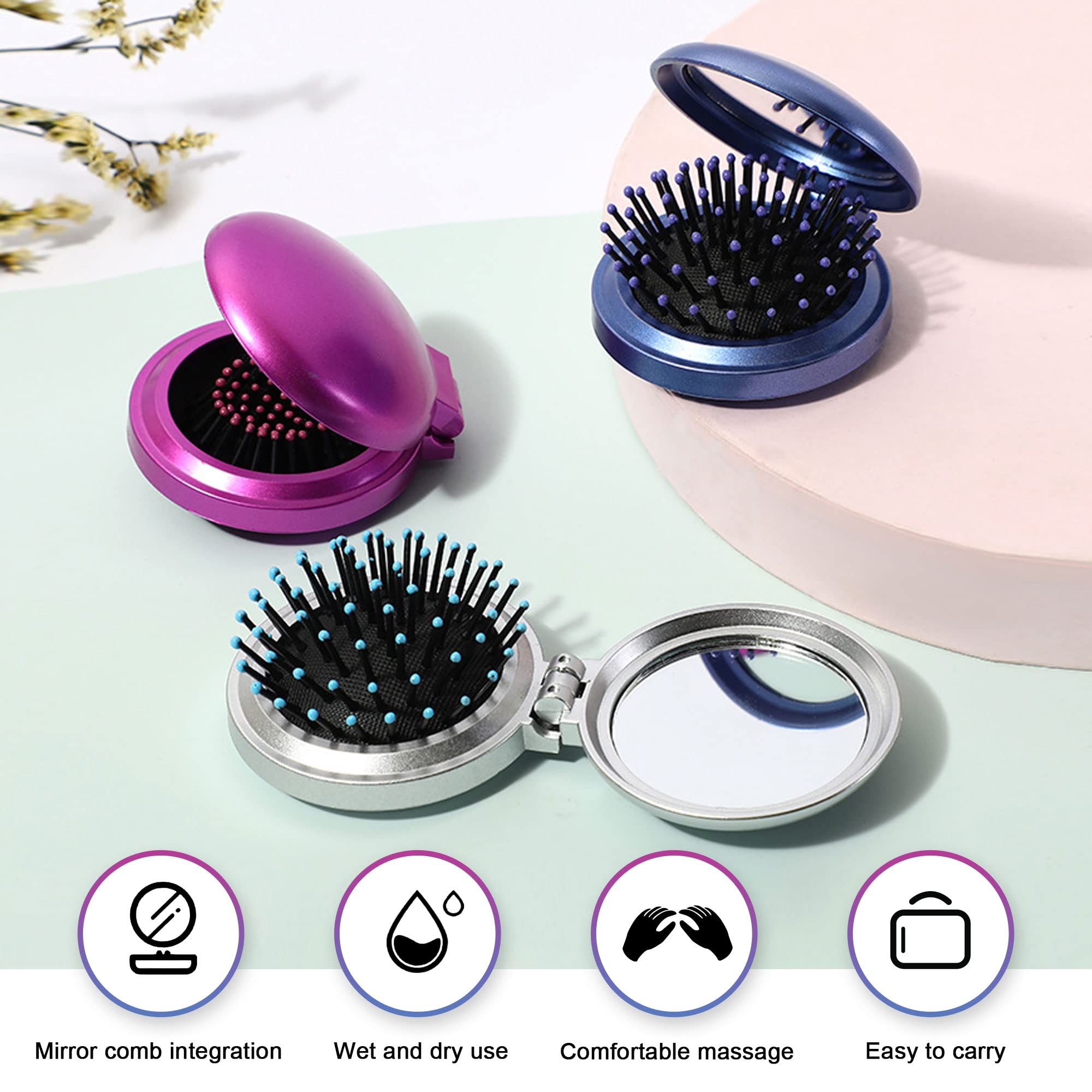 1st Choice folding comb teeth close-up for gentle detangling and care