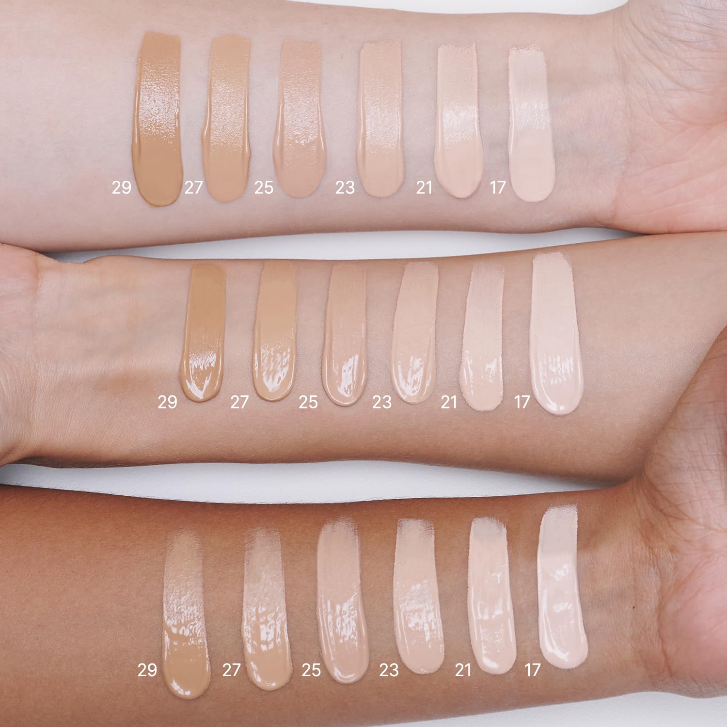 2aN Gleaming Tension Cushion center-face application for even blending