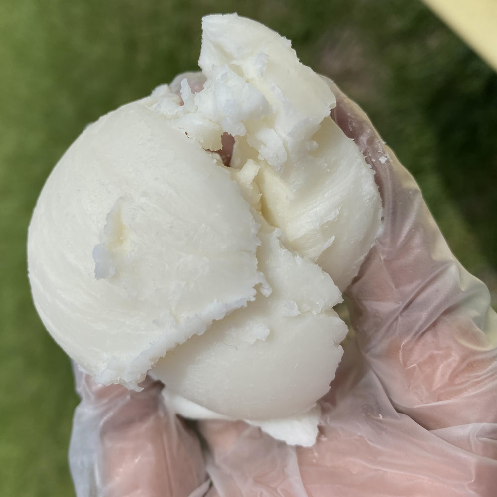 3CAYG refined white shea butter soapmaking jar demonstrates a versatile base.
