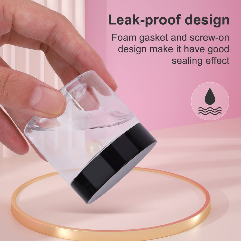 Loretoy smooth round travel jar makes packing cosmetics effortless and compact.