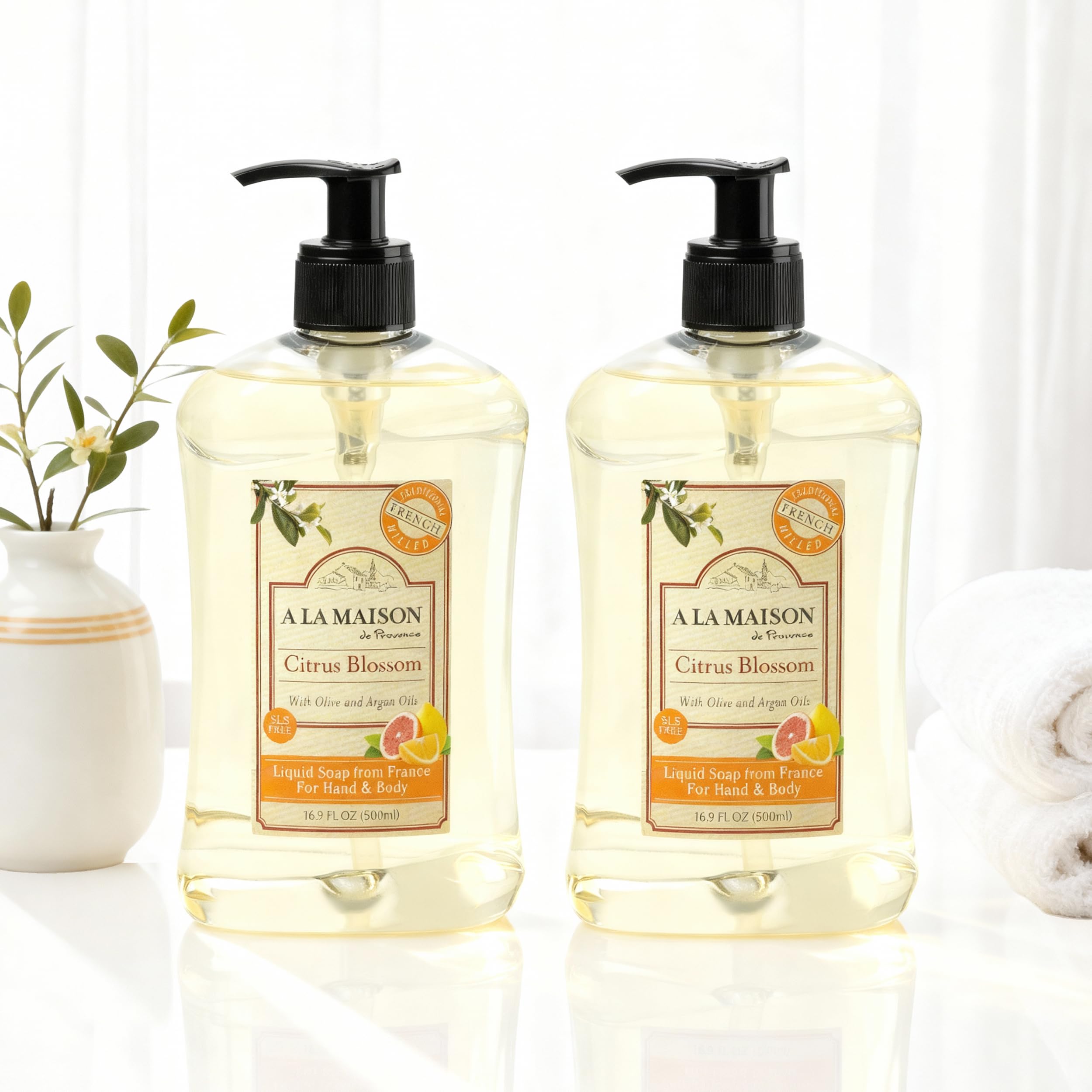 A LA MAISON Citrus Blossom scent closeup evokes fresh-fruit notes during busy days.