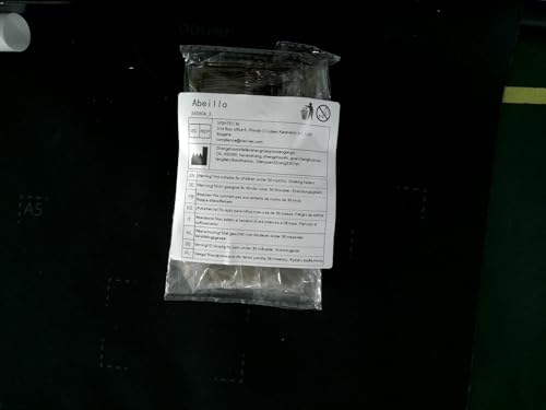 Abeillo packaging contents 20 nets and 40 pins ready for events