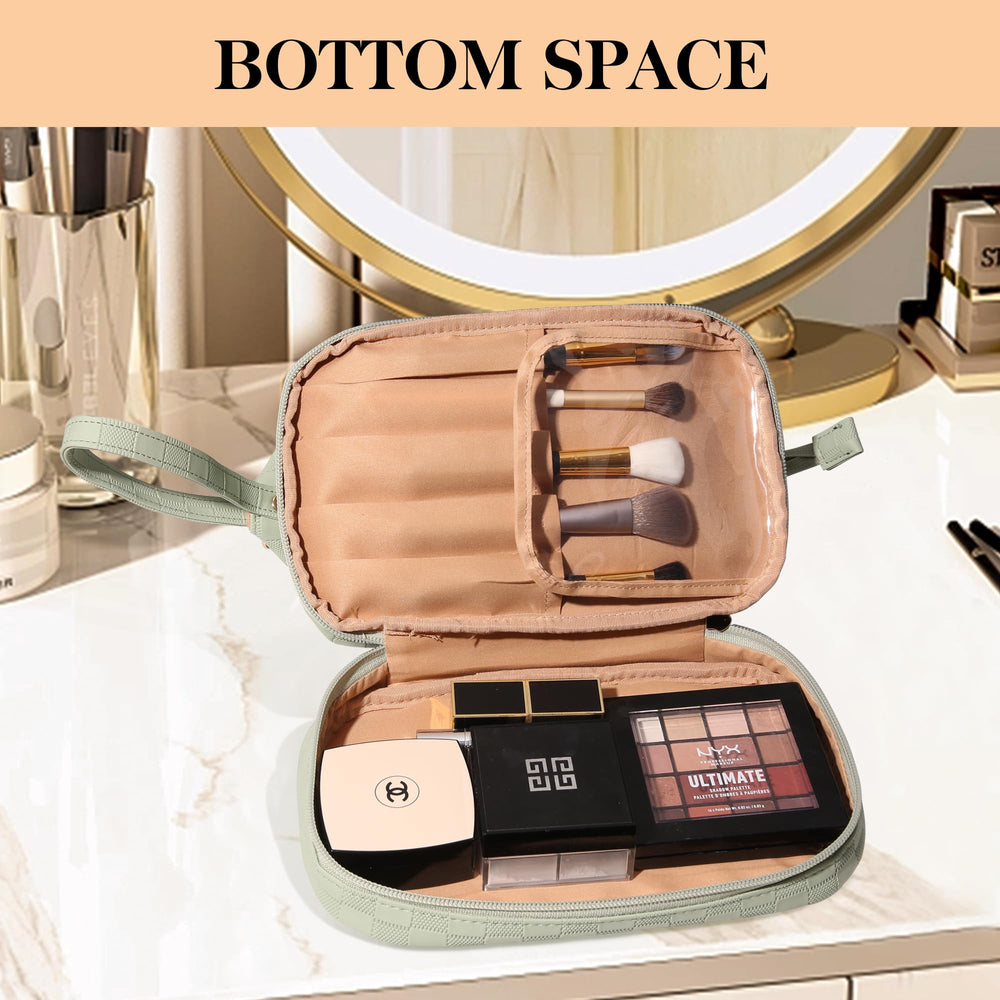 Abiudeng heavy-duty metal zipper promises smooth operation for quick makeup access.