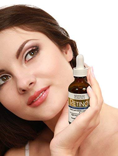 Advanced Clinicals Retinol Serum for Face bottle with green tea and vitamin E highlights nourishment for skin.