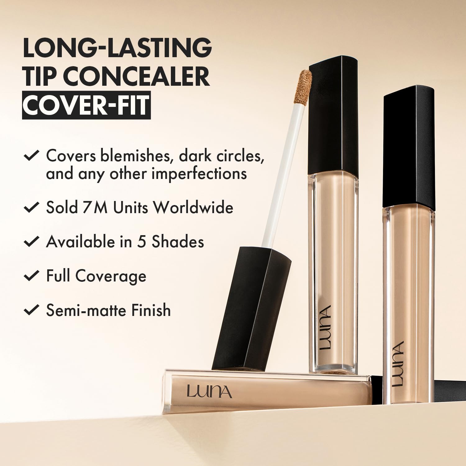 AEKYUNGLUNA LUNA concealer Vanilla hygienic soft-tip applicator ready for precise application.