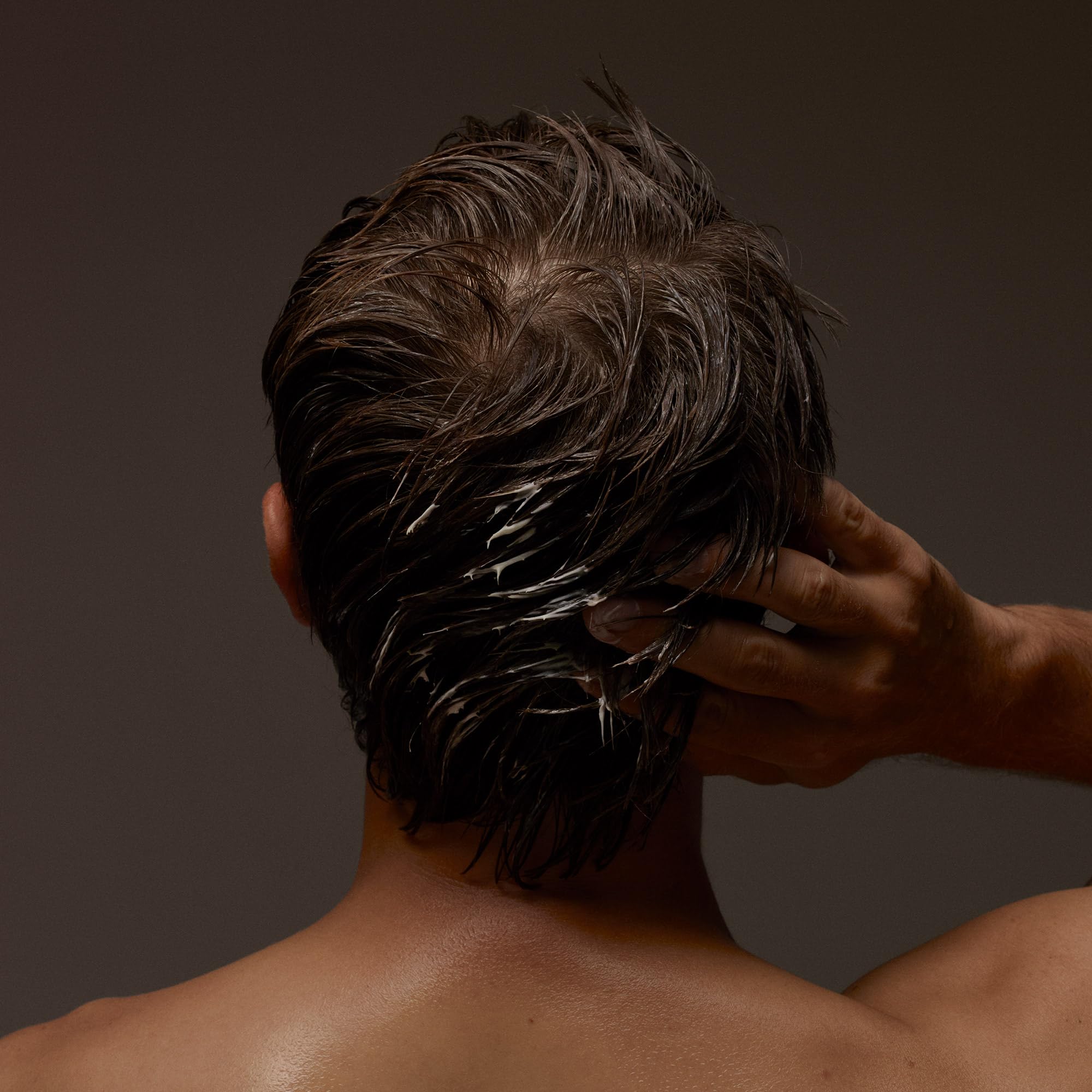 Aesop hair softness application shows soothing detangling and daily beauty rituals.