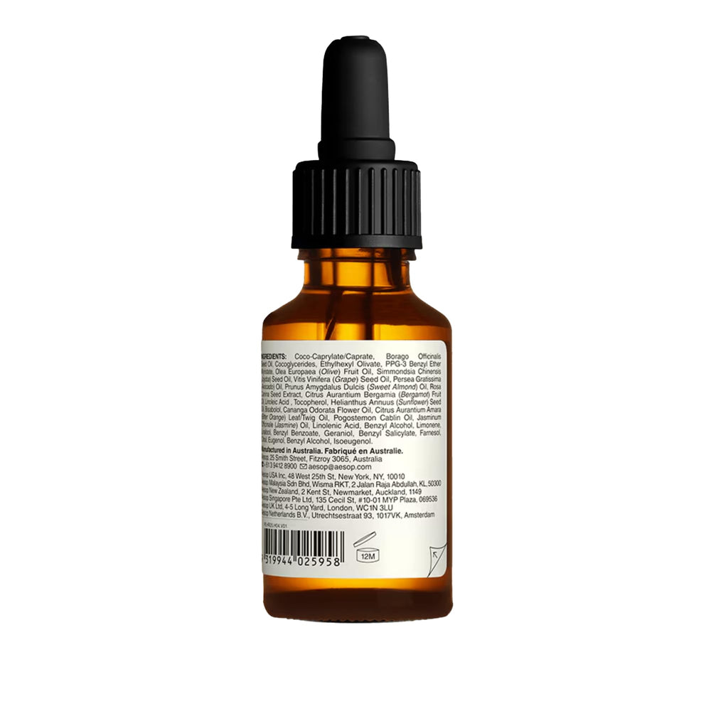 Aesop Shine Oil aroma highlights earthy citrus notes enhancing your grooming ritual.
