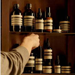 Aesop Volumizing Shampoo closeup of creamy lather and hydration