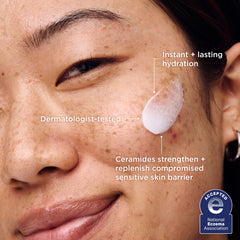 AESTURA ATOBARRIER365 cream tub displaying rich texture for long-lasting hydration