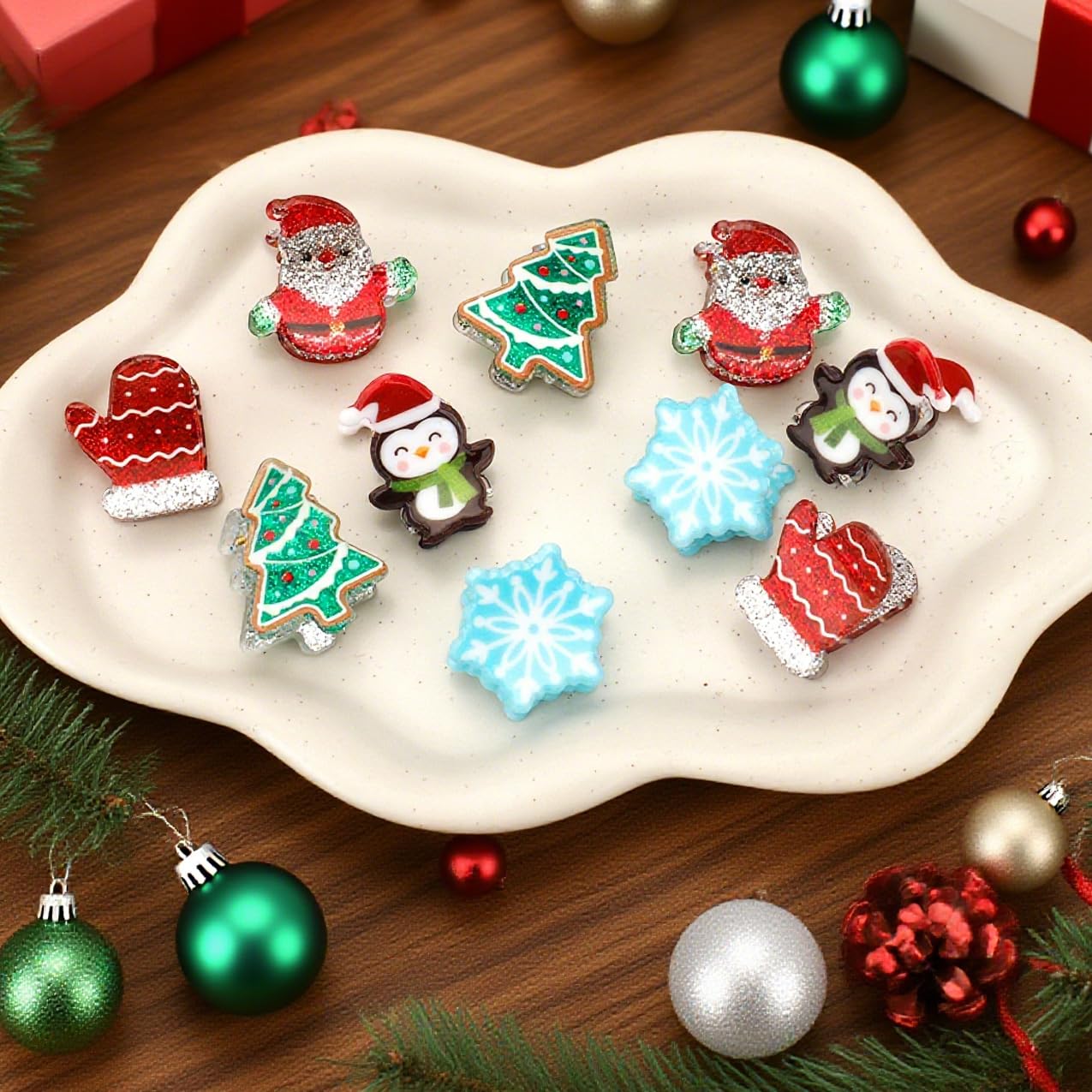 AEYURUID Christmas clips on hair demonstrate versatile wear with ponytails, braids, or loose hair.