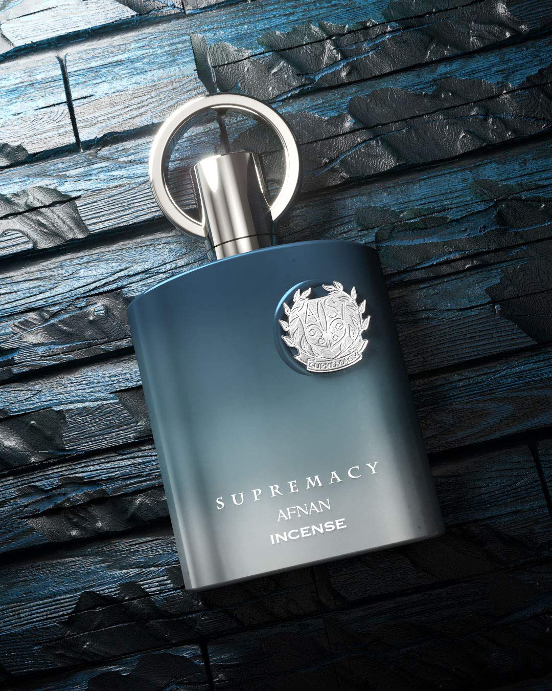 Afnan Supremacy Incense elegant packaging shot signals gift-ready allure.