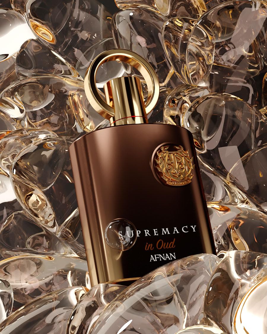 Afnan Supremacy Oud base notes image highlights musk and patchouli with lasting warmth.