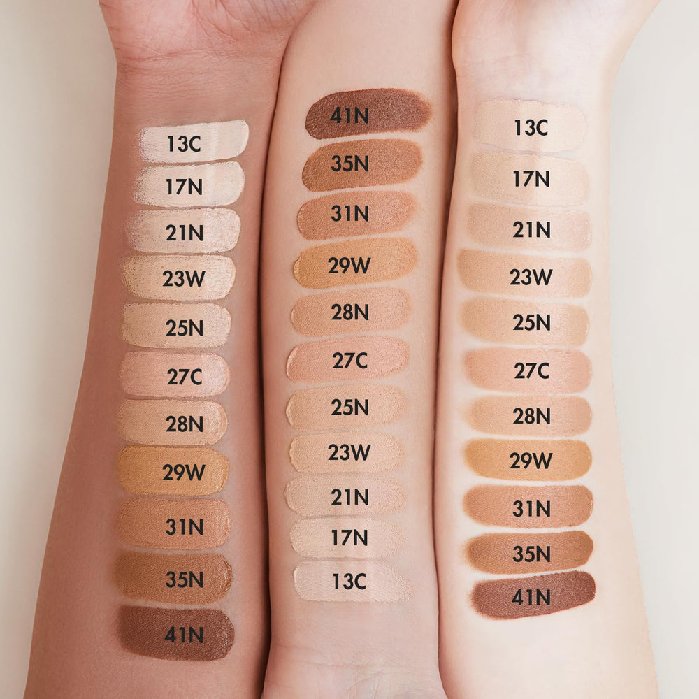 AGE 20's Ivory swatch demonstrates natural color balance and seamless blend.