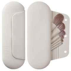 AGIKET silicone makeup brush holder close-up highlighting durable soft silicone for travel