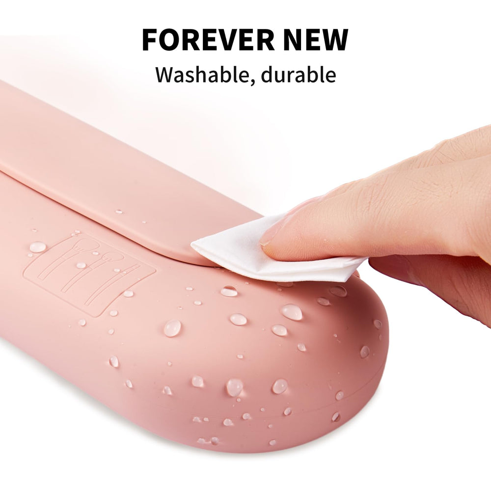 AGIKET soft silicone material close-up emphasizing lightweight feel