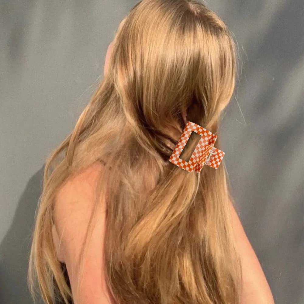 AHONEY checkered clip side view reveals smooth acrylic finish and secure teeth