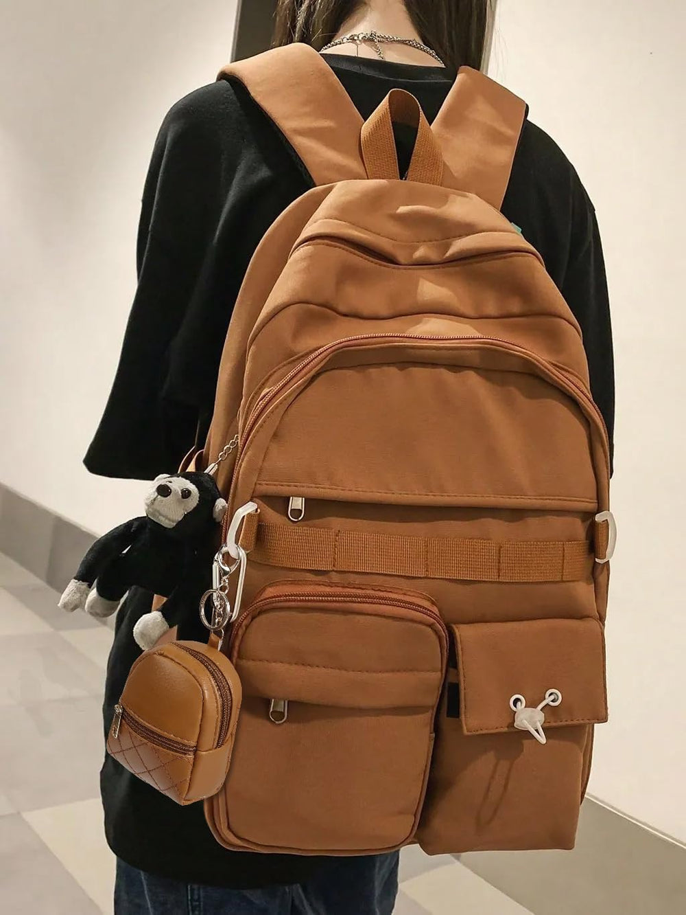 AIBFRID mini backpack keychain, daily-use pouch, easy to grab in a crowded bag.