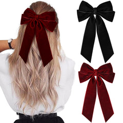 Aileam velvet bow black close-up shows soft fabric and secure alligator clip.
