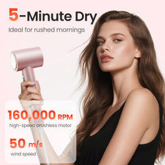 AirJetz high-speed motor enables fast blow-drying for busy mornings.