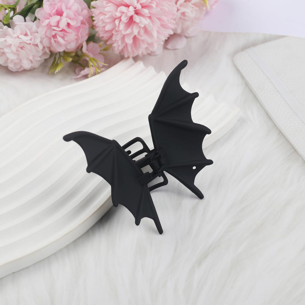 AIUPUOC party-ready hair clip enhances Halloween costumes with dramatic silhouette.