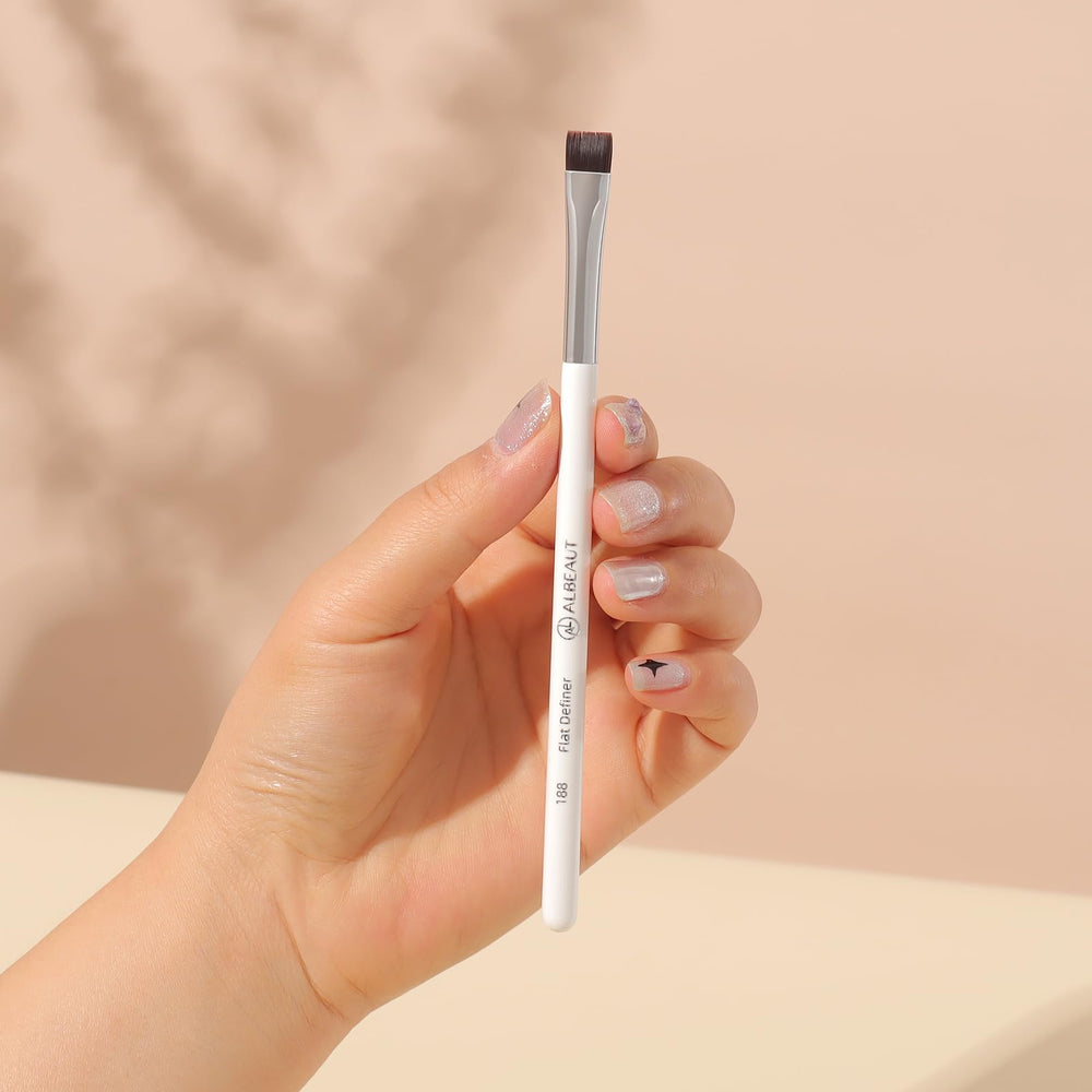 ALBEAUT flat eyebrow concealer brush features durable construction for everyday professional use.