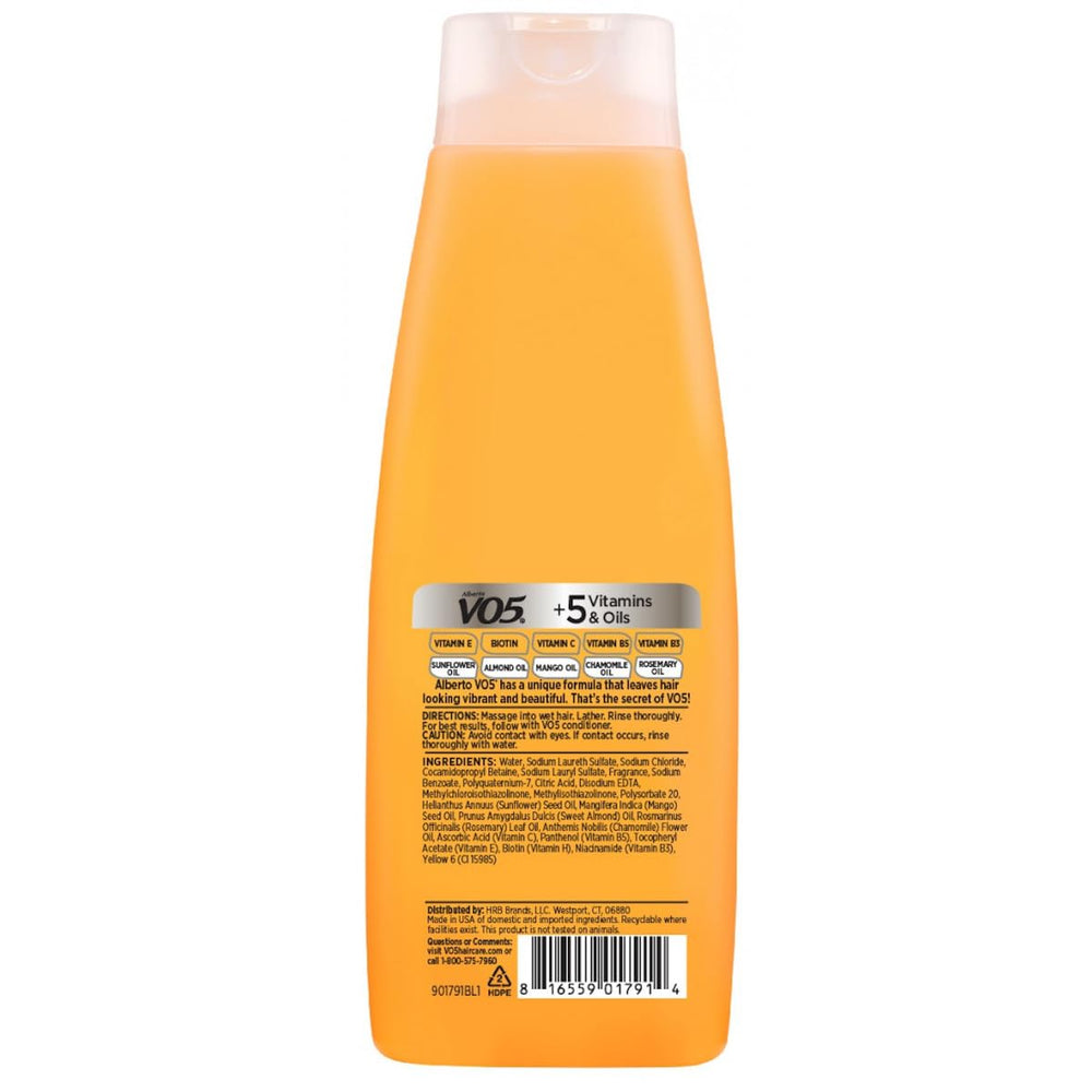 Alberto VO5 lather close-up highlighting rich foam for gentle cleansing