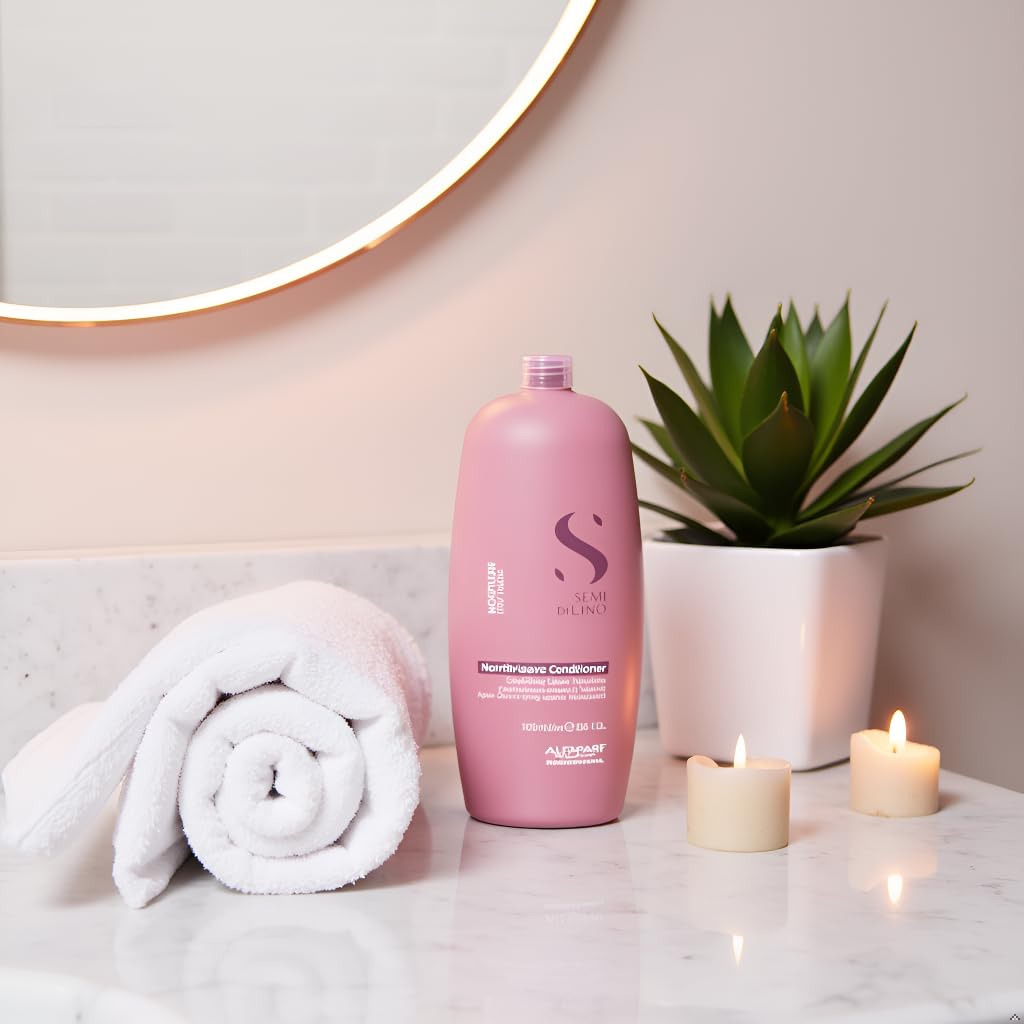 ALFAPARF MILANO damp-hair-application shows post-wash distribution for even coverage.