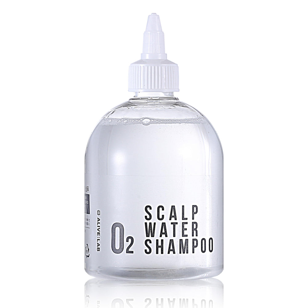 ALIVE:LAB ALIVELAB O2 scalp water bottle highlights refreshing hydration for sensitive scalps.