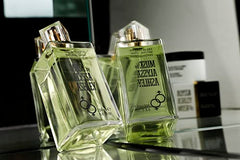 Alyssa Ashley Musk bottle pour showing instant diffusion for lasting freshness.