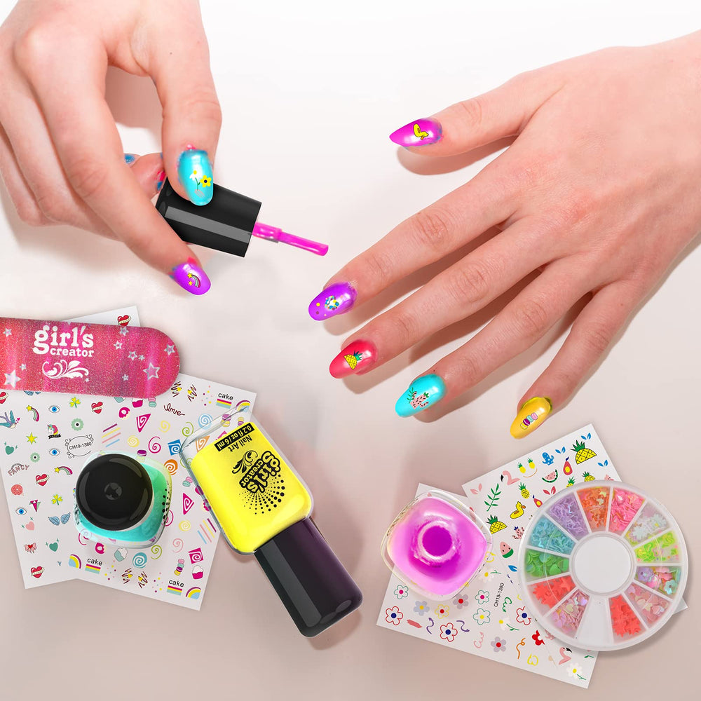 Amagoing nail studio gift set is a thoughtful birthday or sleepover surprise.