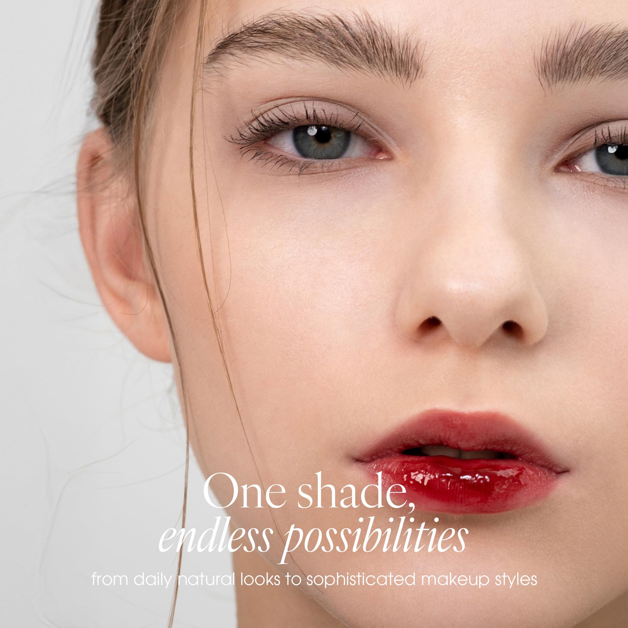 AmeliSeoul Macaron Gray crease-proof formula supports all-day wear.