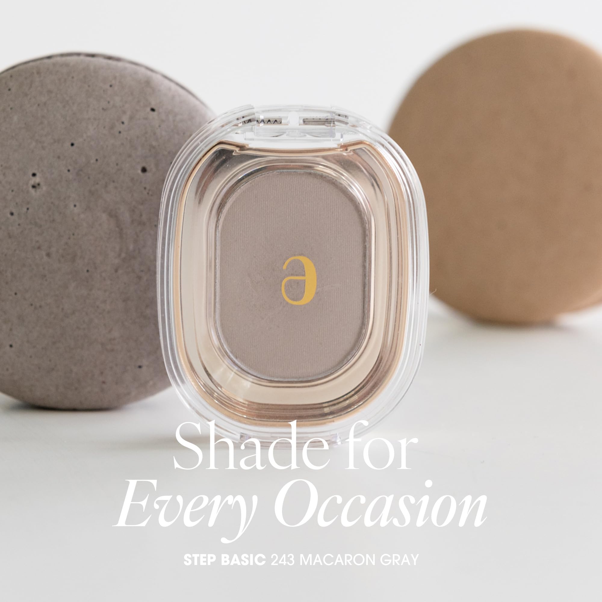 AmeliSeoul Macaron Gray swatches demonstrate crease-free, blendable color for soft day-to-night transitions.