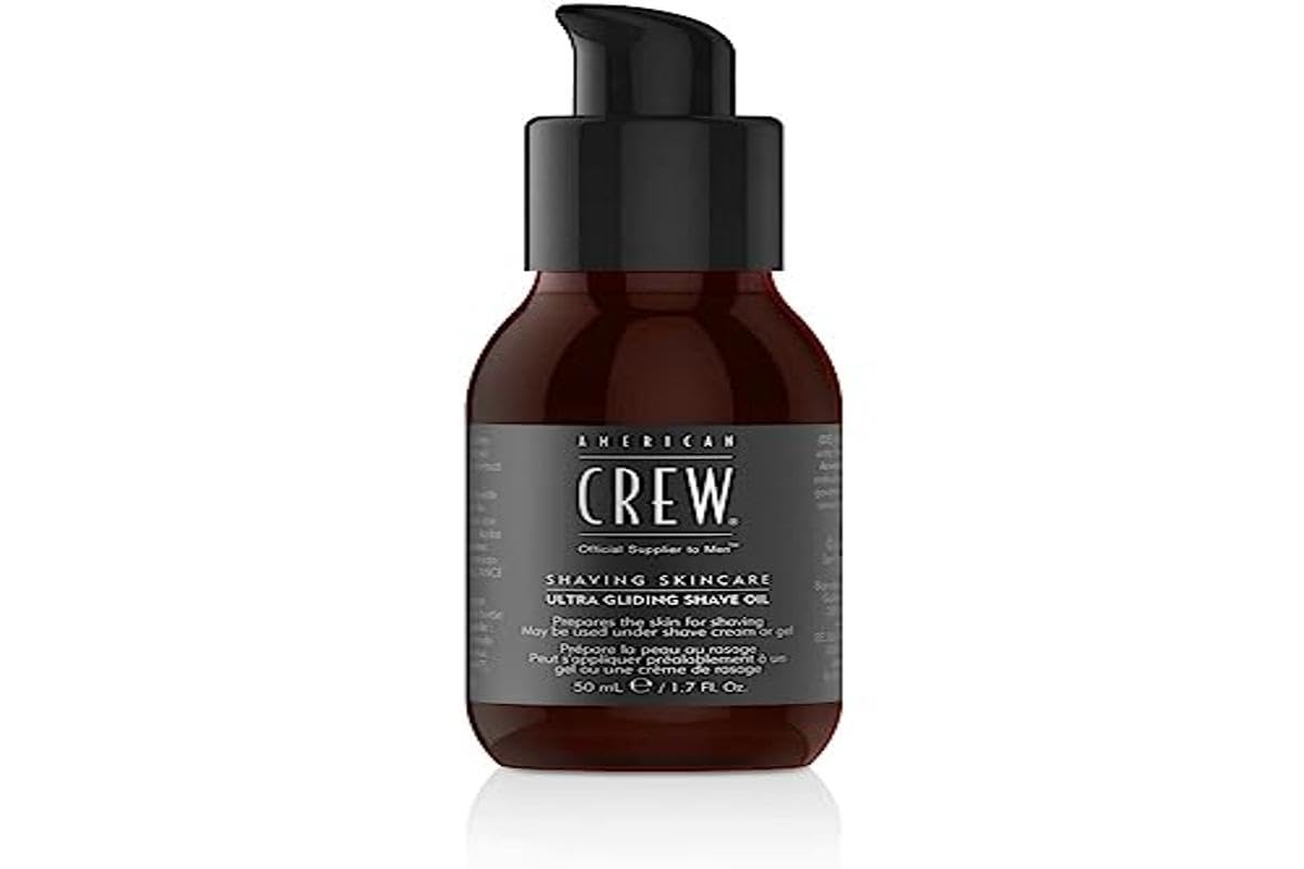 American Crew Ultra Gliding Shave Oil bottle closeup for smooth beard prep