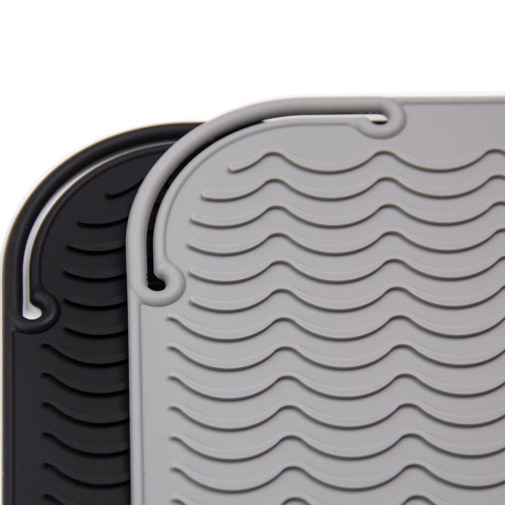 ANGENIL durable eco-friendly silicone mat resists scratches and wear.