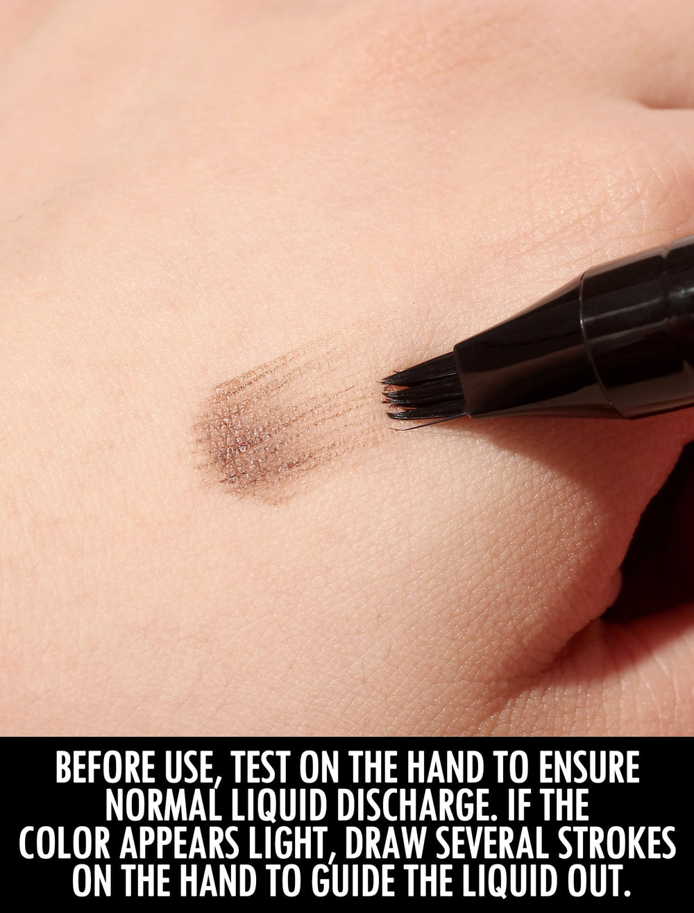 Anglicolor Eyebrow Pen 24-hour wear stays put.