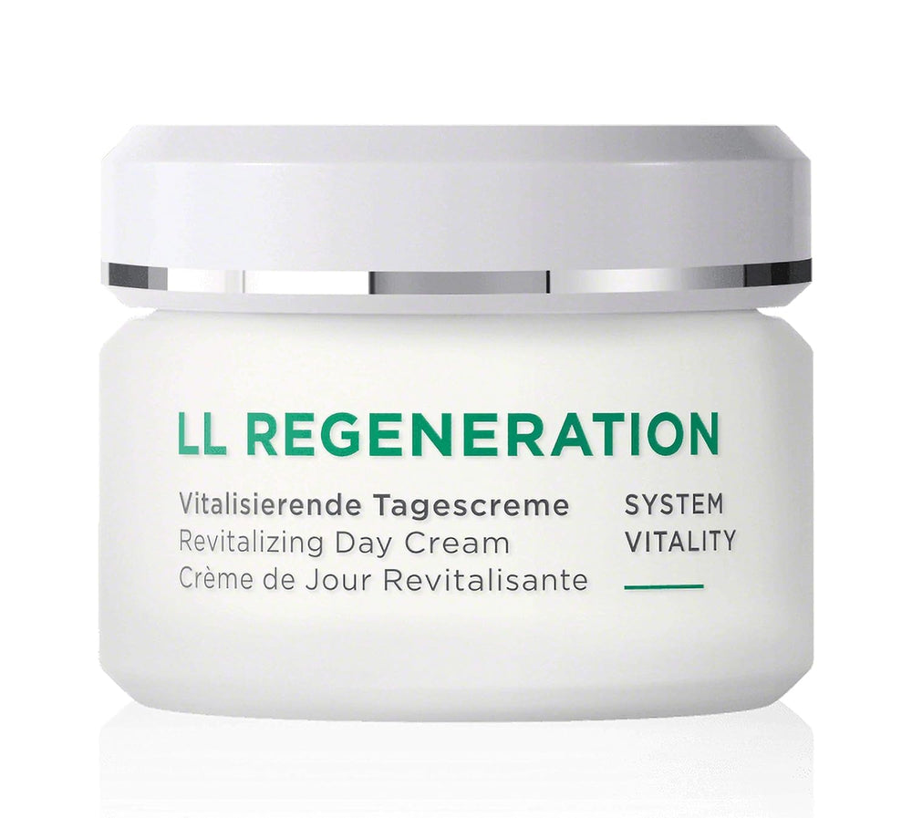 ANNEMARIE BÖRLIND LL REGENERATION jar shows rich cream for daily hydration.