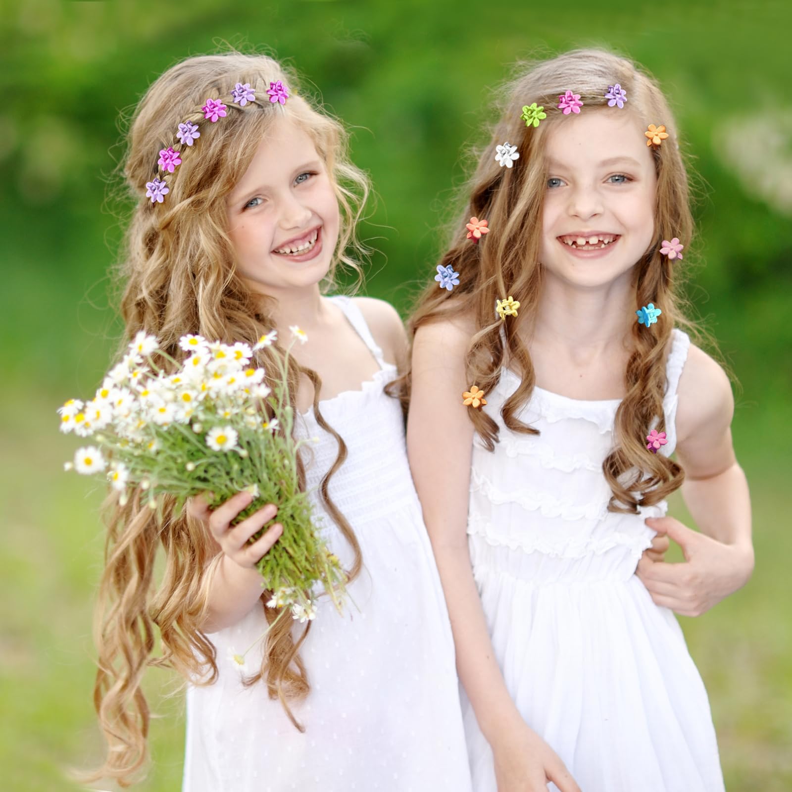 AOENJIE Mini Flower Clip in a 90s-inspired setup for nostalgic fashion.