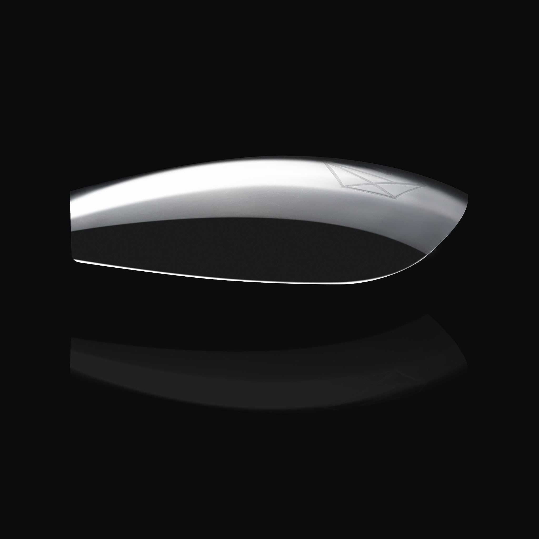 APRÉS Gel-X coffin medium tip box product shot highlights premium quality craftsmanship
