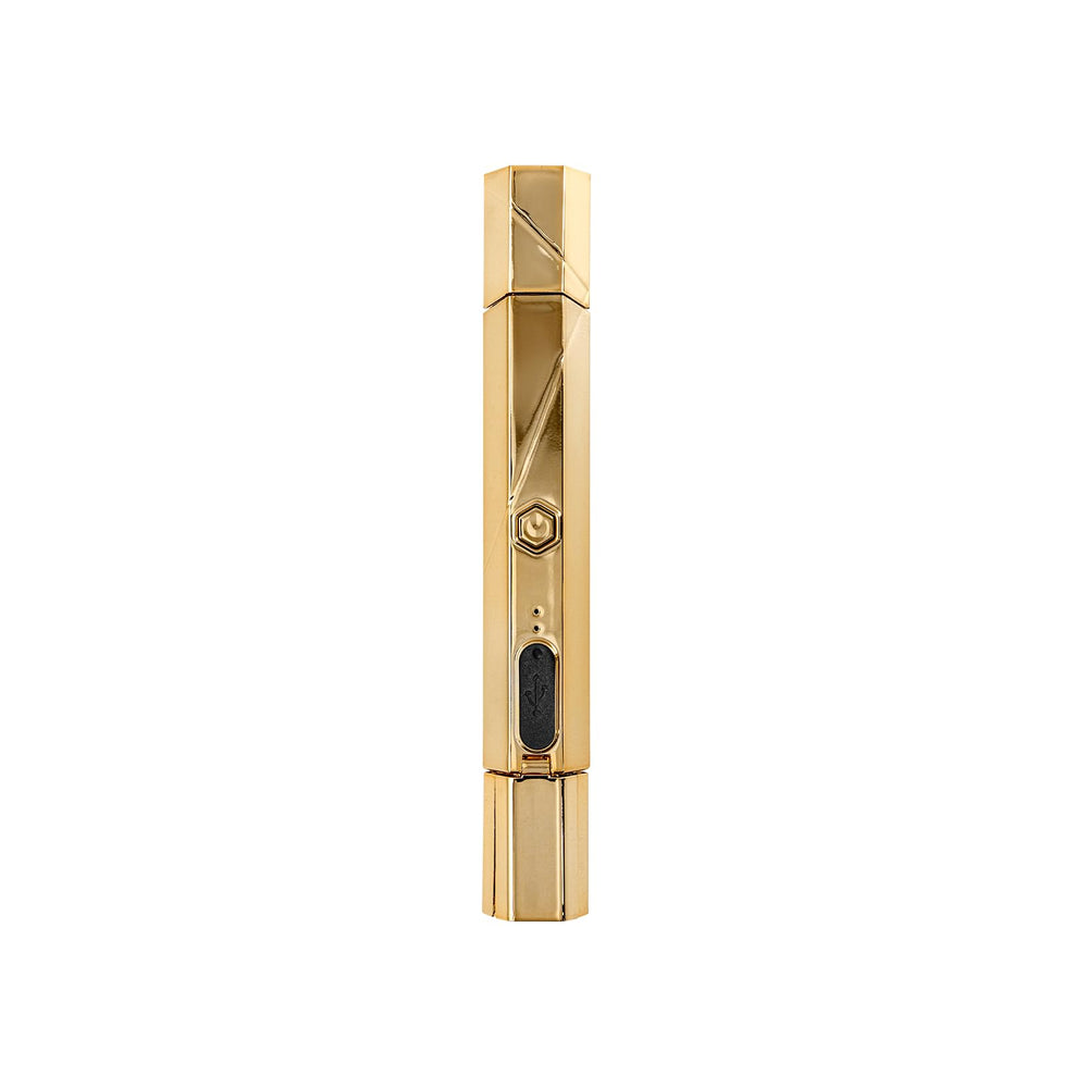 APRÉS Omni Light compact design fits in a small kit for travel.