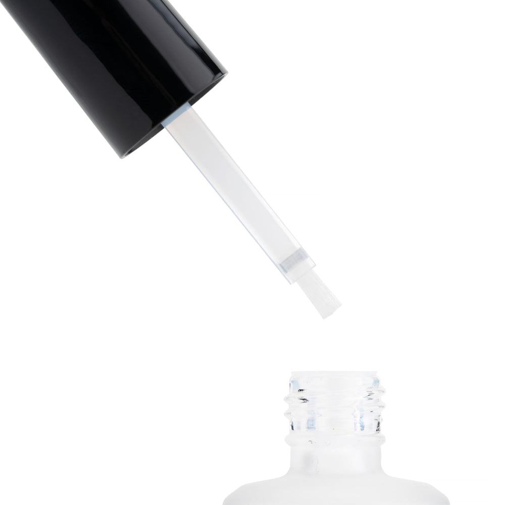 APRÉS pH Bonder on dehydrated nails ready for Gel-X or gel.