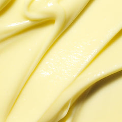 APRILSKIN Carrotene Clarifying Cream being applied to the face for barrier support.