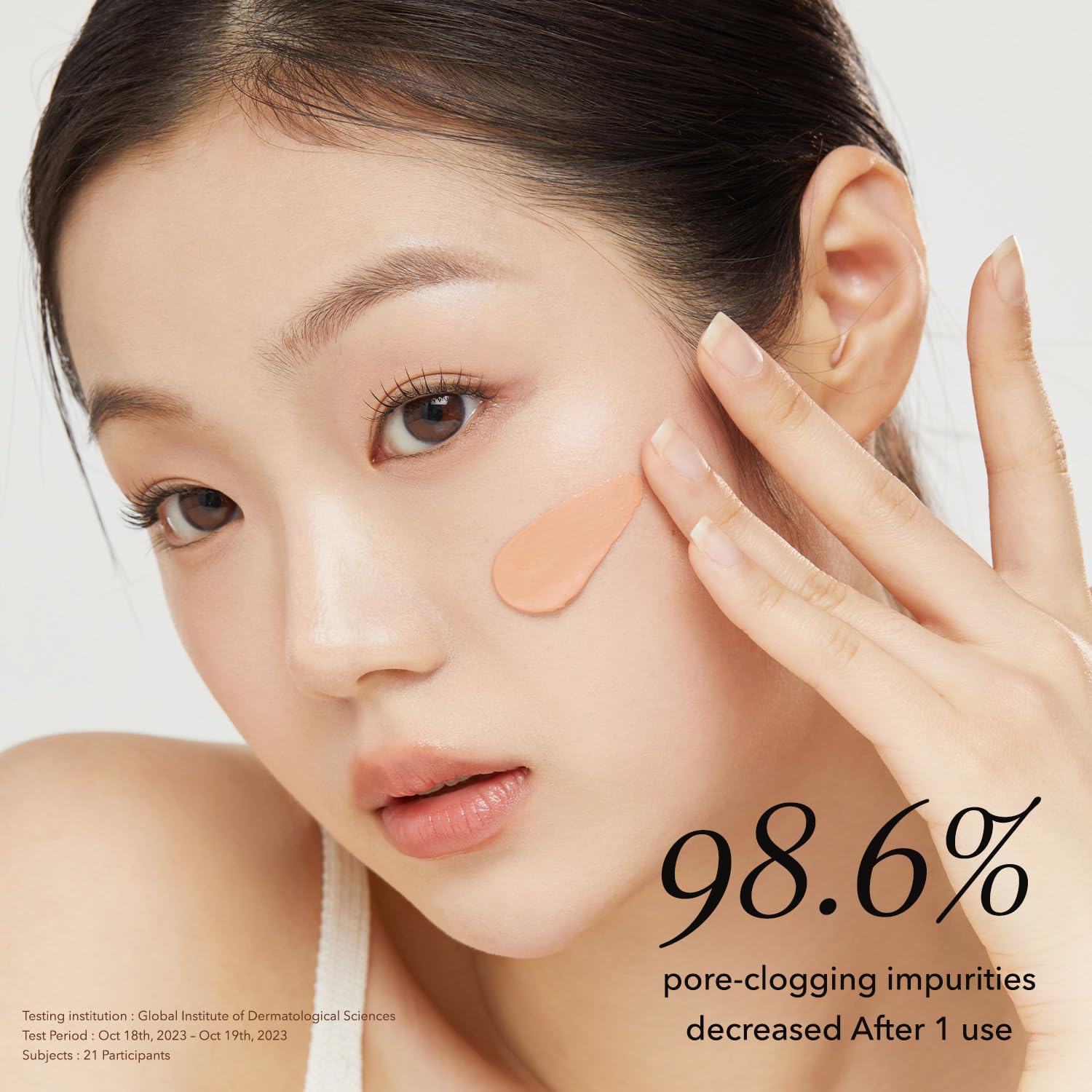APRILSKIN Carrotene eucalyptus particles offer gentle exfoliation for all skin types.