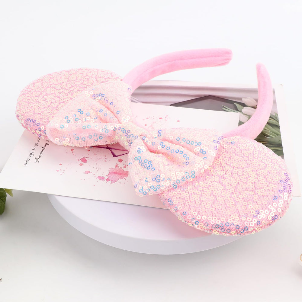 AQOKKA headband ear-size and fit clearly shows stretchable design for most adult heads.