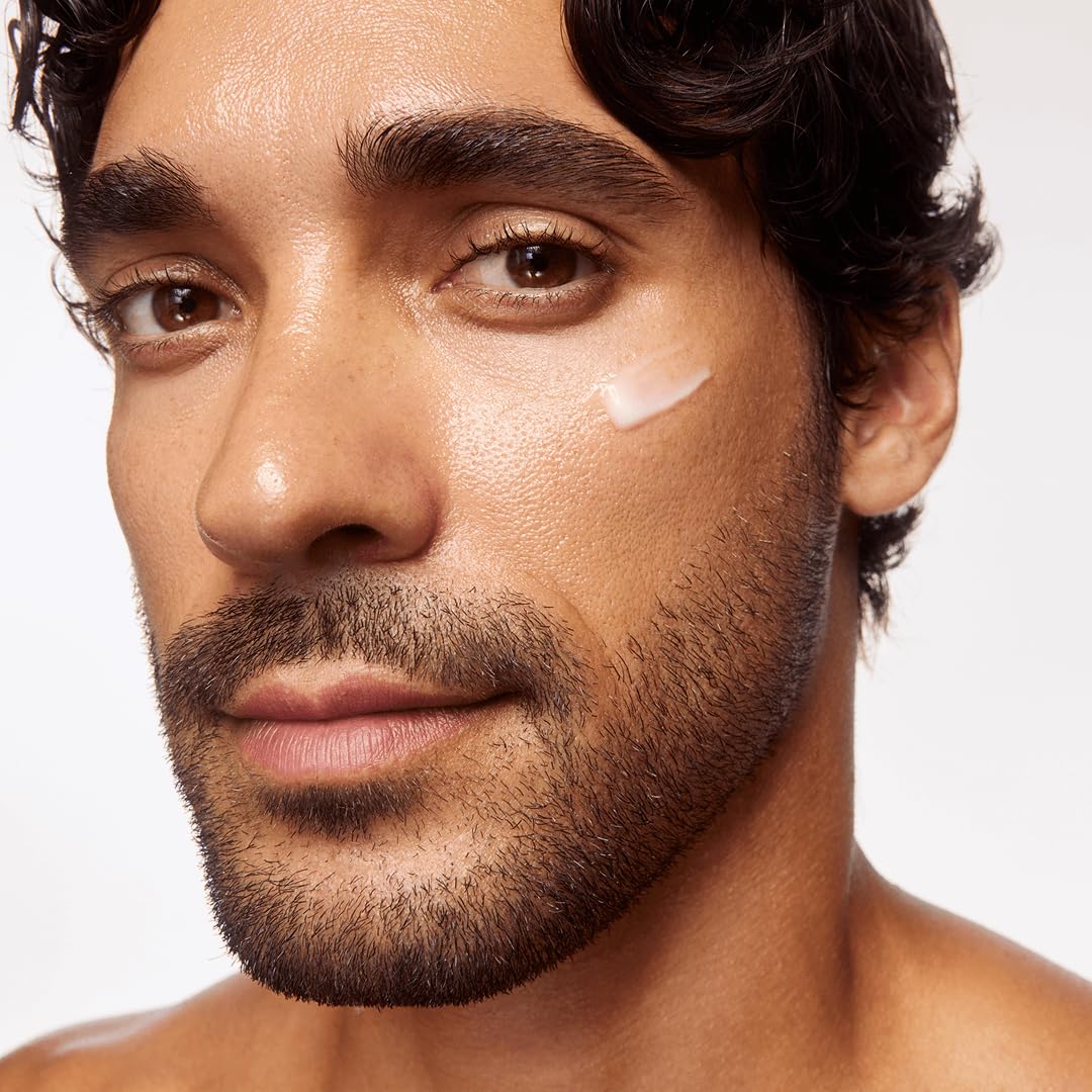Aramore NAD+ Treatment awards icon communicates Oprah Daily and Esquire recognitions.