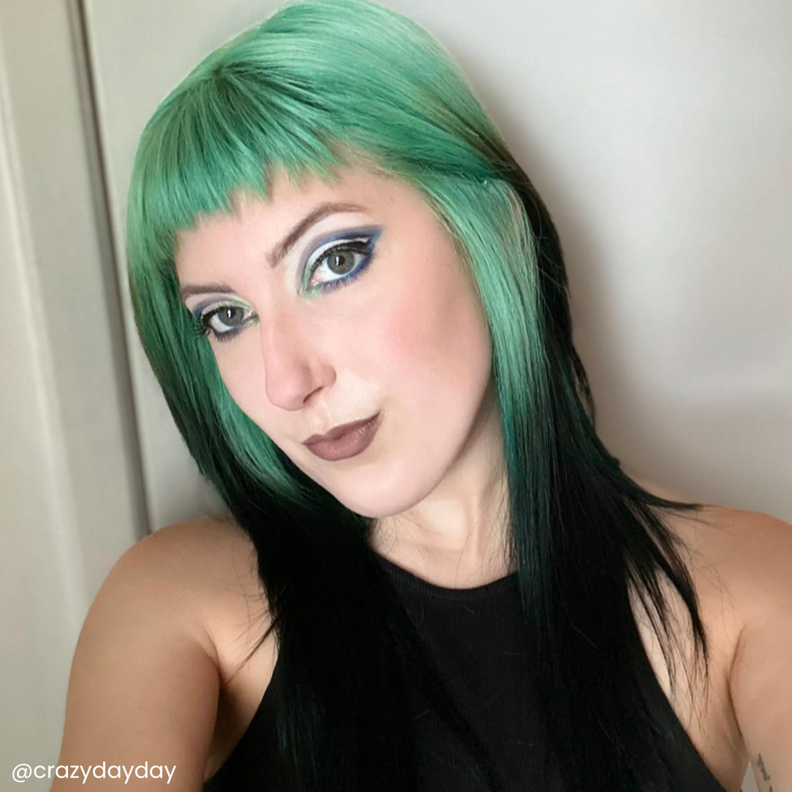 ARCTIC FOX Pistachio Macaron dye-mix scene, vegan, cruelty-free formula for clean application.
