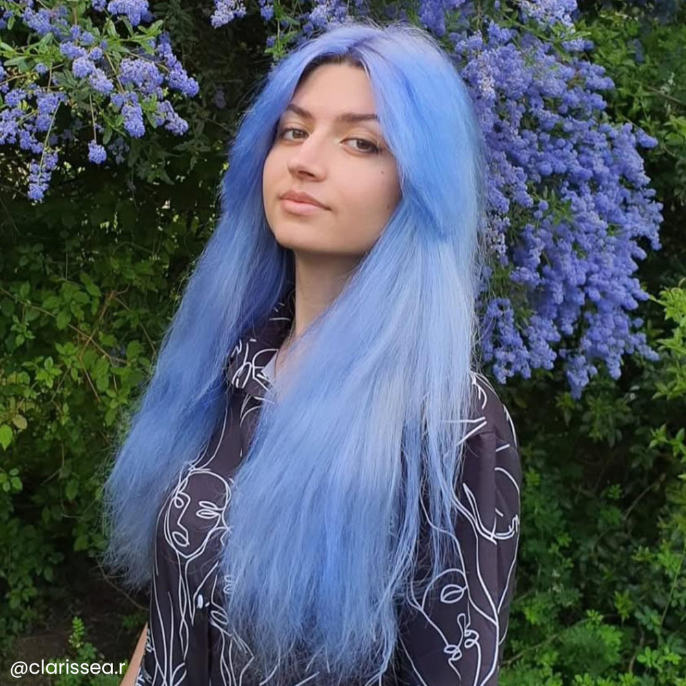 ARCTIC FOX Vegan formula icon highlights cruelty-free, gentle dye option.