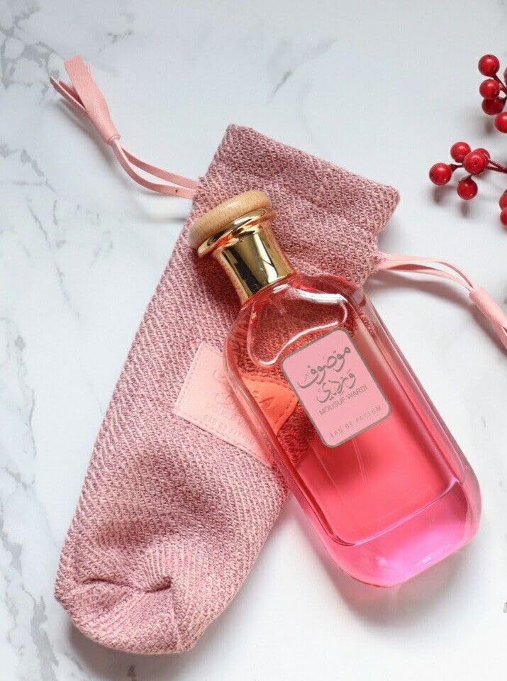 Ard Al Zaafaran Mousuf Wardi top-notes close-up, highlighting fruity freshness for daytime wear