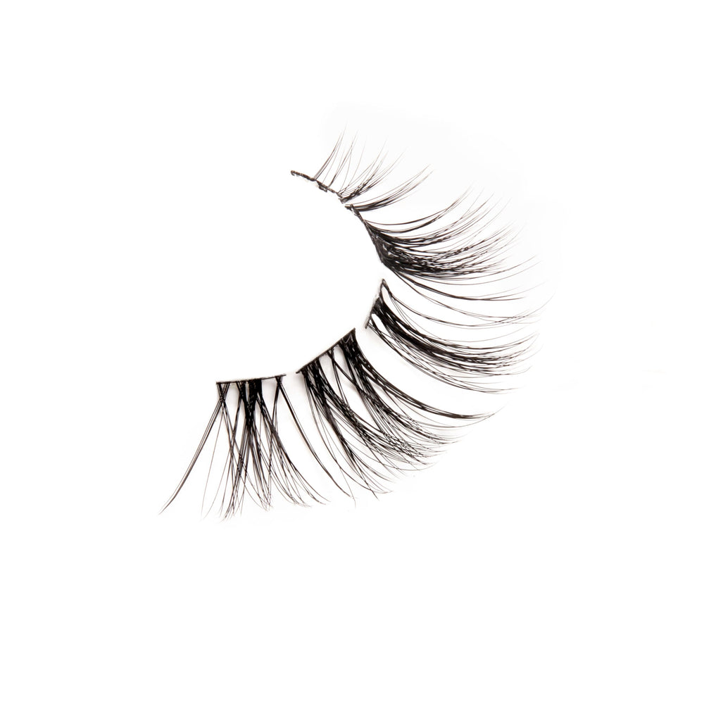 Ardell gentle remover supports fuss-free removal.